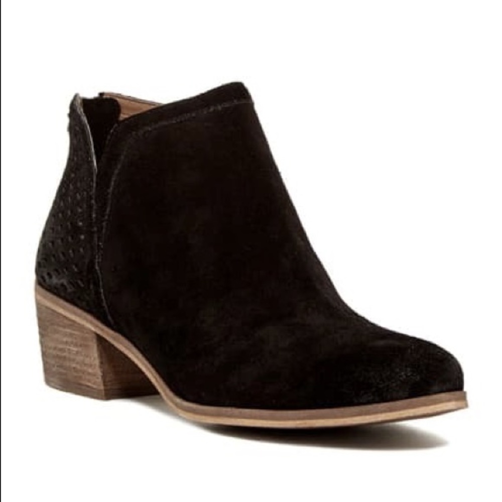 Susina Black Suede Booties - Like New!